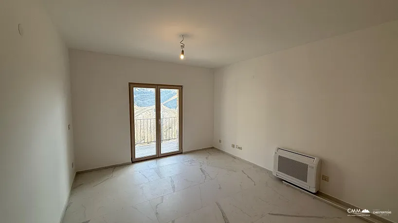46 m² Daire, Sveti Stefan'a Harika Manzara